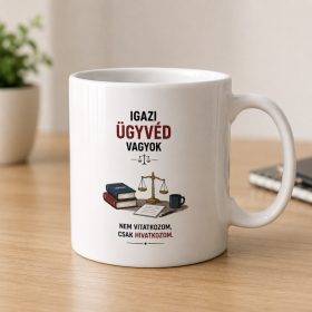 „Igazi ügyvéd vagyok” bögre ajándék